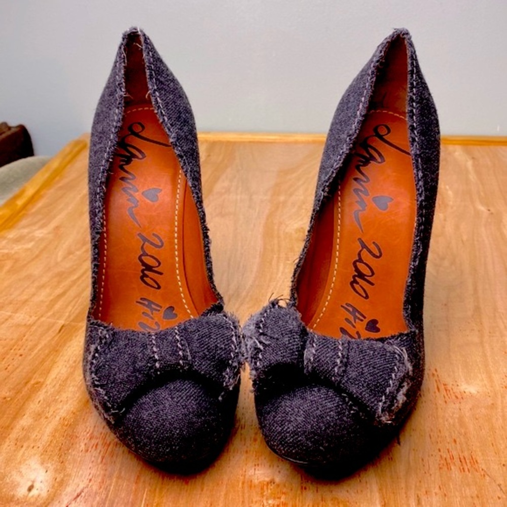 Lanvin Charcoal Distressed Heels